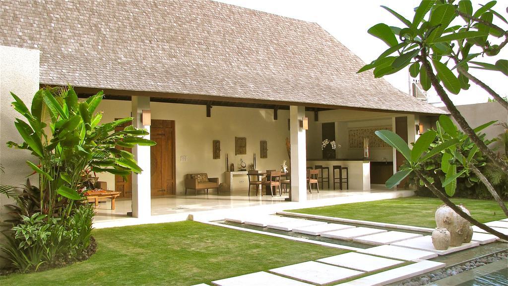 Villa Nyaman *
