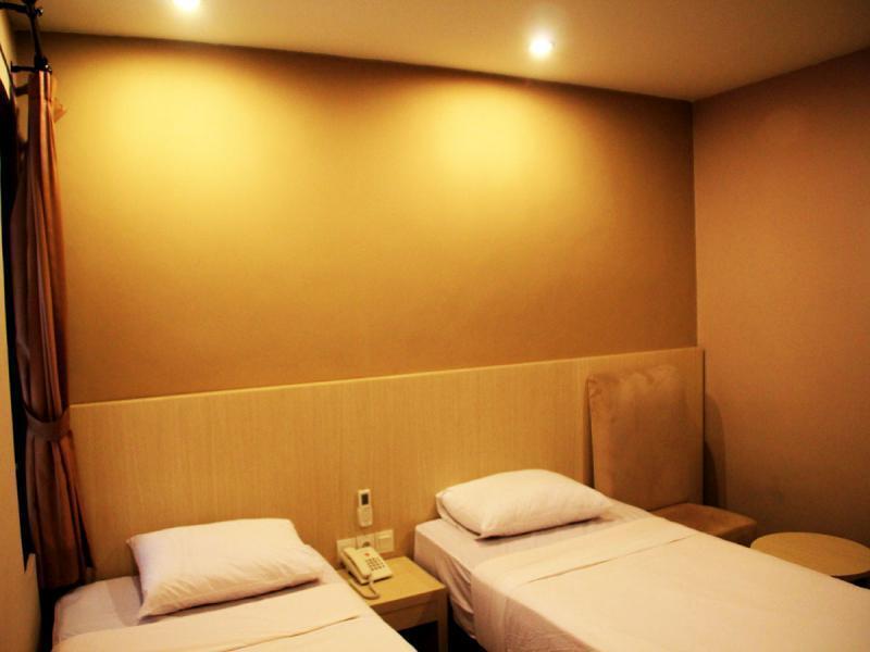 Hotel Collection O Near Bajra Sandi Monumen Formerly Grand Puri Ayu 3*