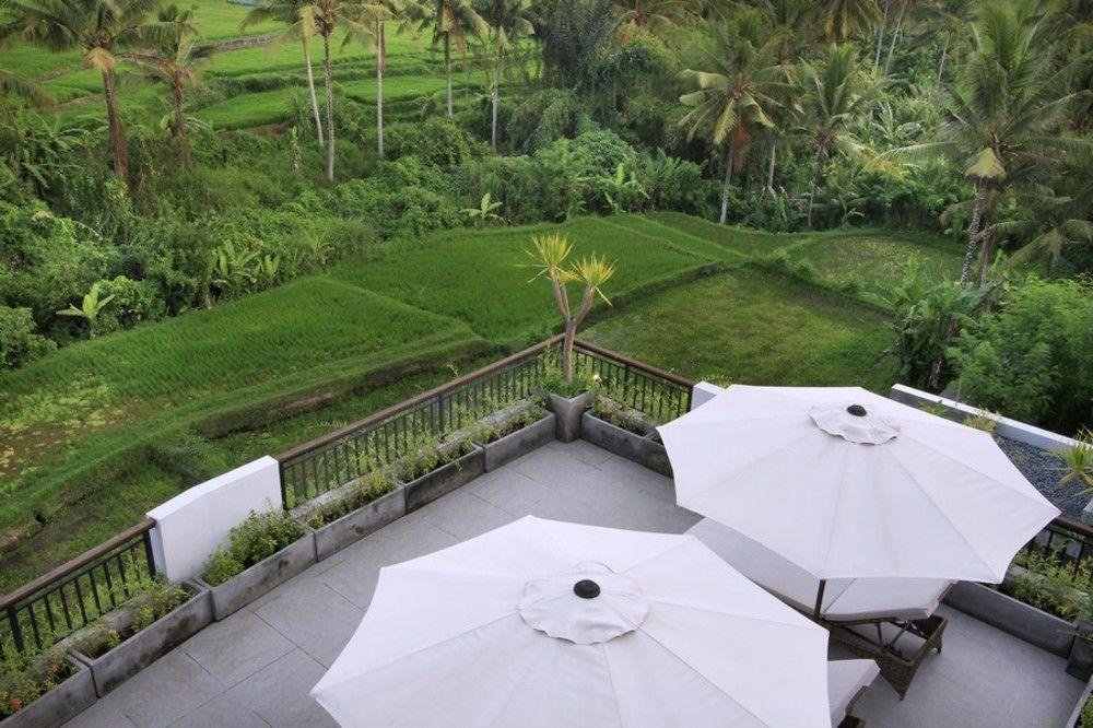 Puri Padma 3*