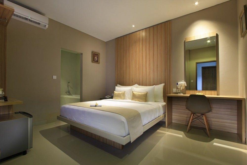 Puri Padma Hotel