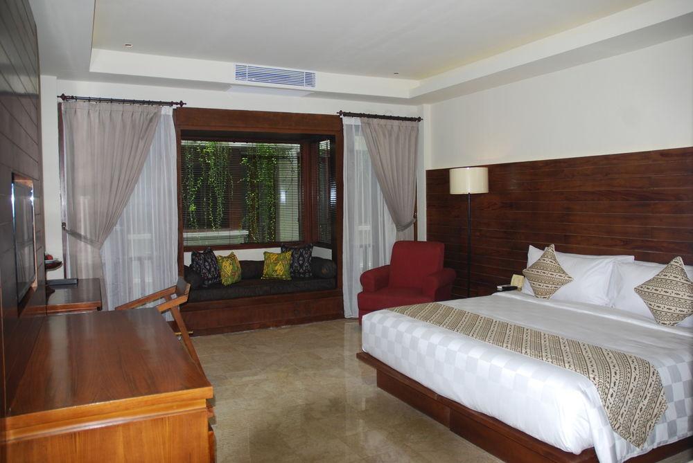 Village Hotel