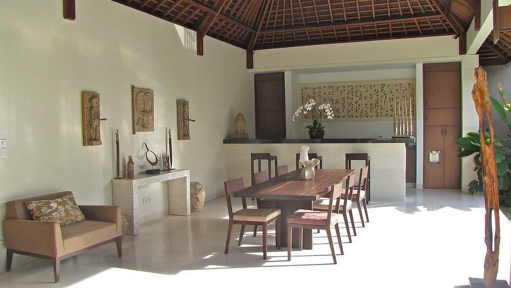 Nyaman Villa