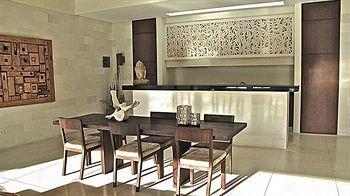 Nyaman Villa Seminyak (Bali)