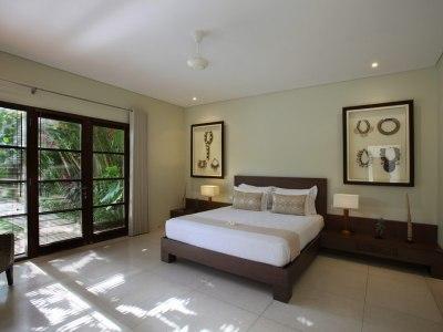 Nyaman Villa *