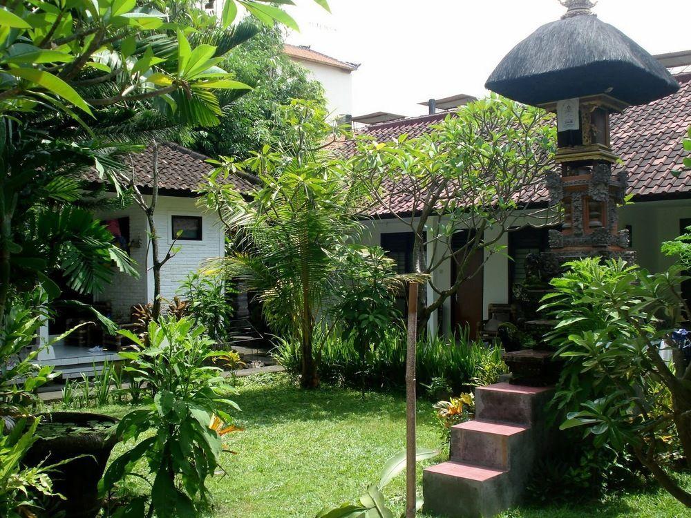 The Legian Mas 2* Kuta (Bali)