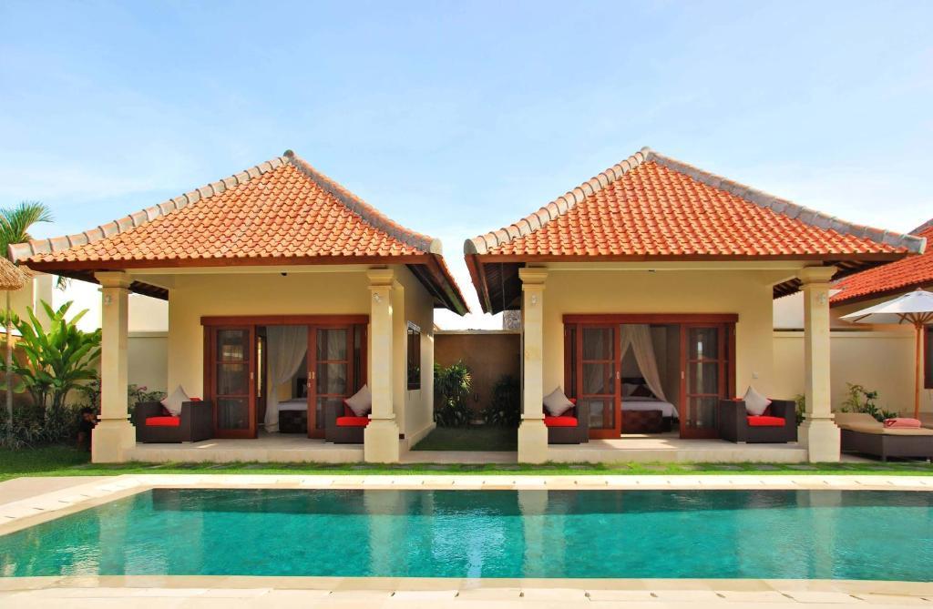 Santi Seminyak (Bali)