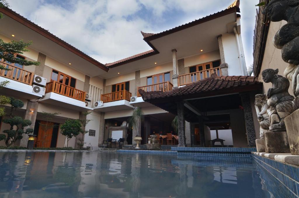 Taman Rosani & 3* Seminyak (Bali)