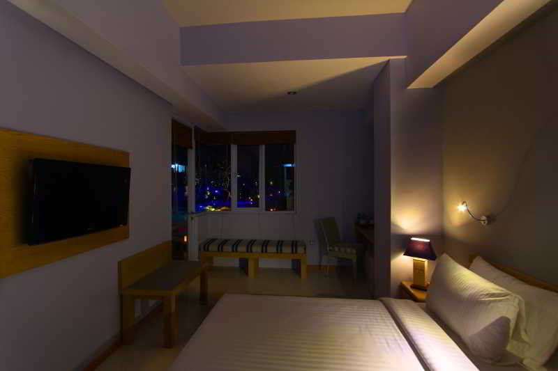Rhadana Hotel 3*