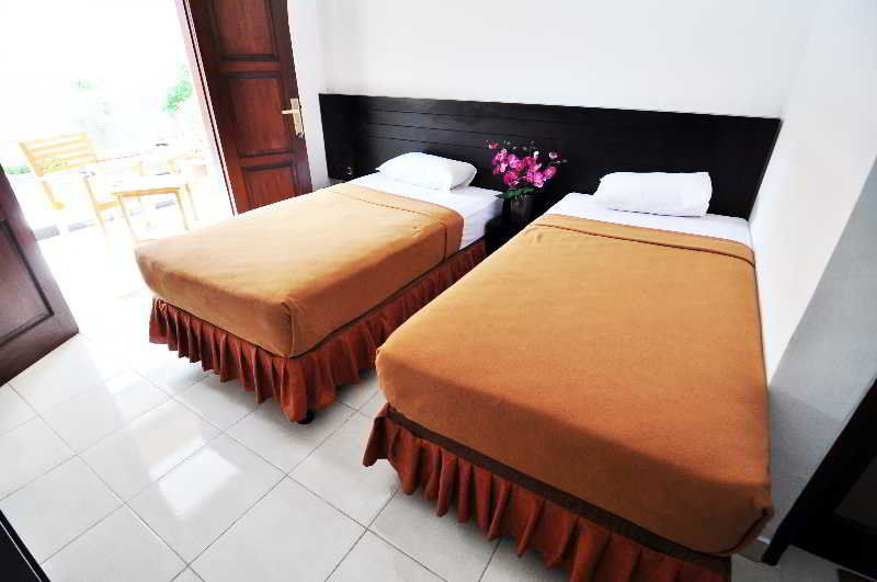 Jesens Ii 3*