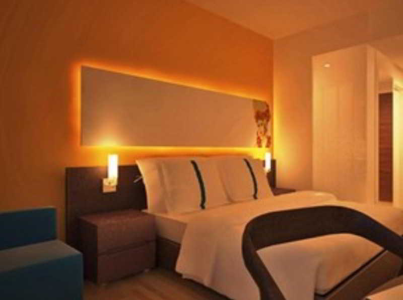 Zia Kuta Hotel
