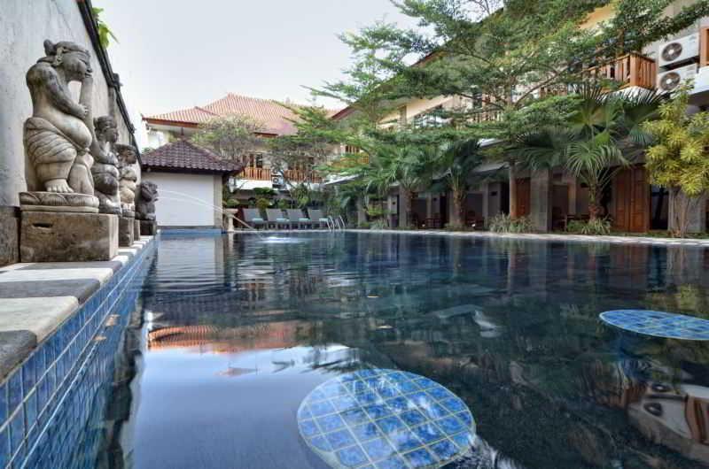 Taman Rosani & Hotel
