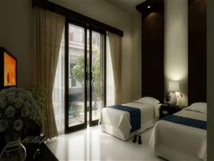 Hotel Taman Tirta Ayu Pool And Mansion