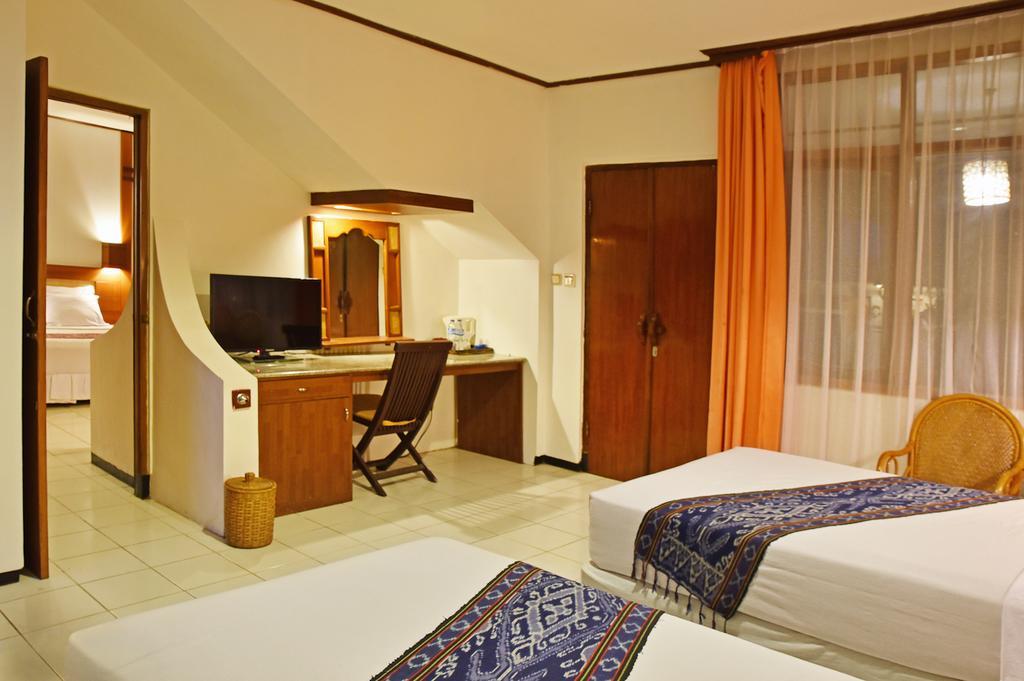 Puri Naga Beachfront Hotel Legian (Bali)