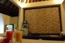 Aw Aparthotel