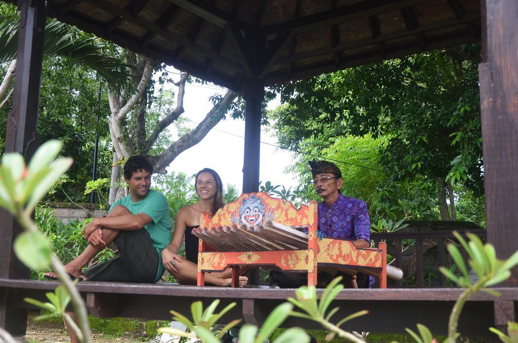 Medori Putih * Uluwatu (Bali)