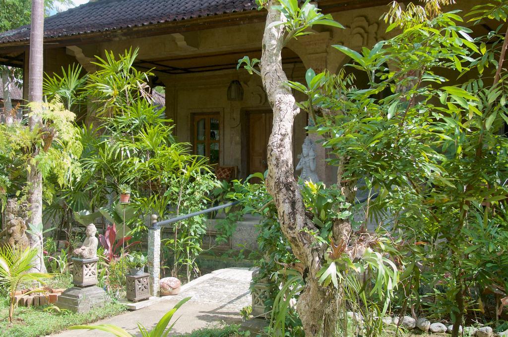 Taman Rahasia Tropical Sanctuary And Hotel 3*