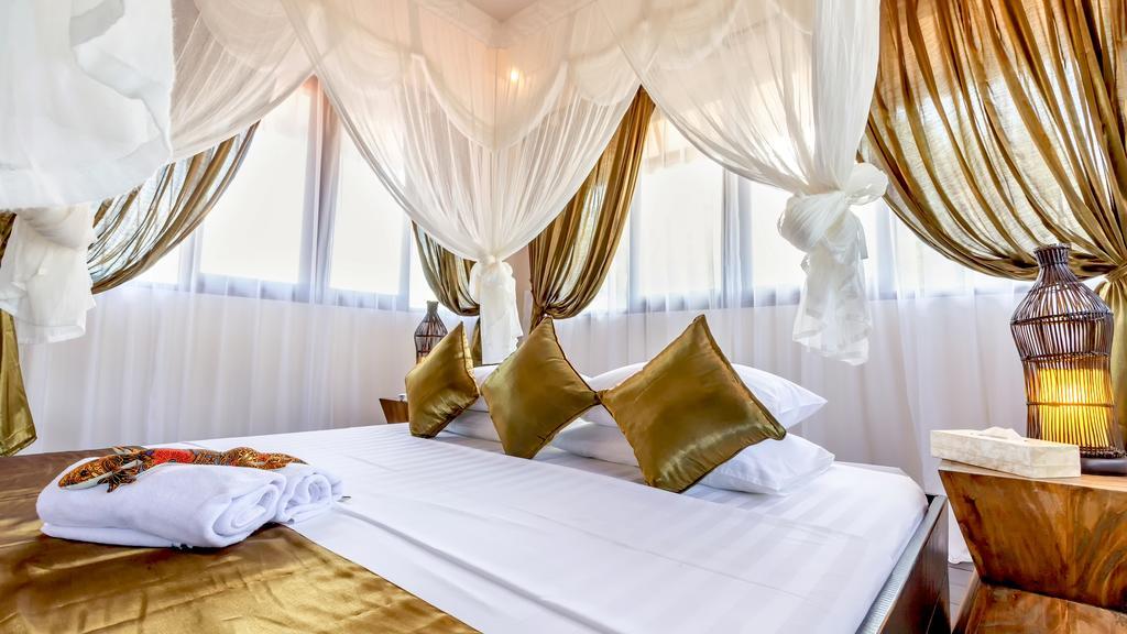Villa Luxury Kudeta 300m And Heart Of Seminyak (Bali)