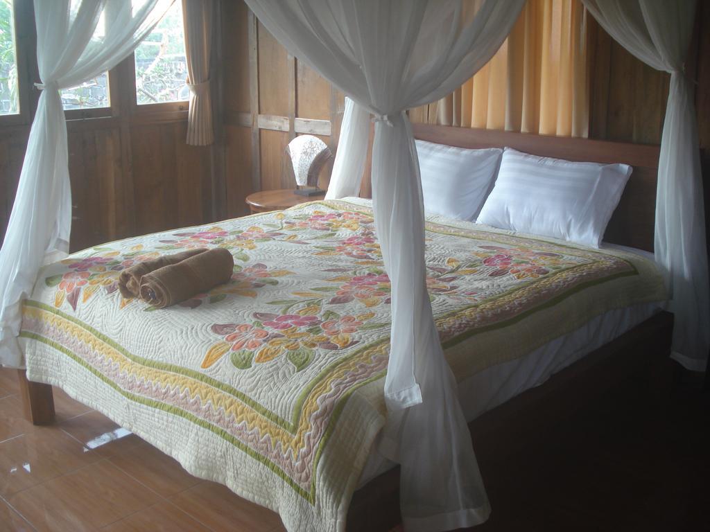 Ogek Guest house