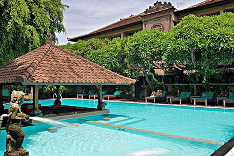 Hotel Puri Bambu 3*