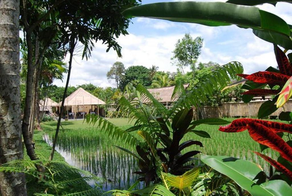 Saren Indah Hotel 3*