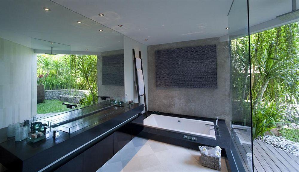 Villa The Layar - Designer And Spa, Chse Certified Seminyak (Bali)