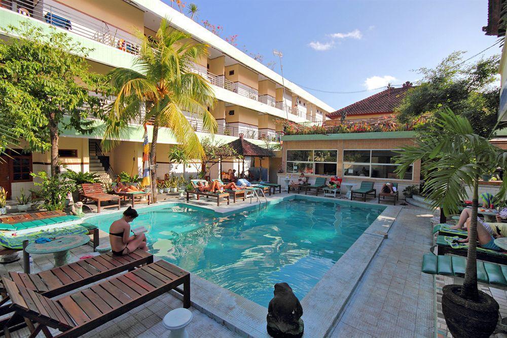 Sayang Maha Mertha Hotel 2*