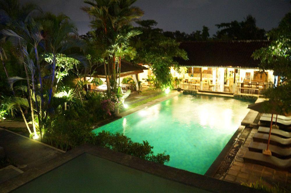 Aqua Octaviana Bali 4*