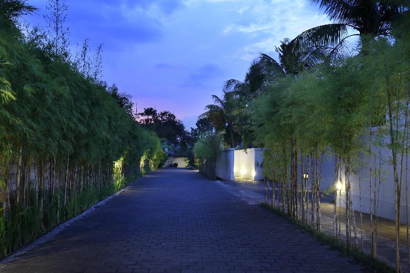 Nunia Boutique Villa *