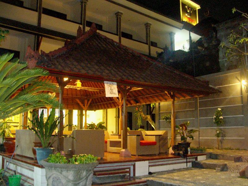 Hotel Jesens Ii Kuta (Bali)