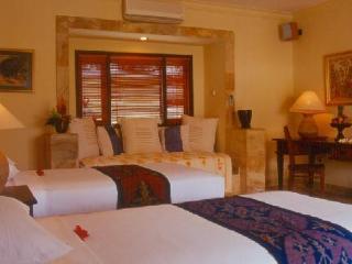 Rumah Bali 4*