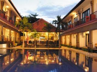 Taman Tirta Ayu Pool And Mansion Hotel Tuban (Bali)
