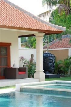Villa Santi Seminyak (Bali)
