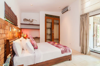 Illam Seminyak (Bali)