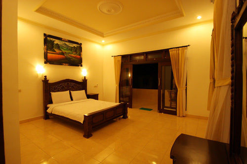 Guest house Tanah Semujan 2*