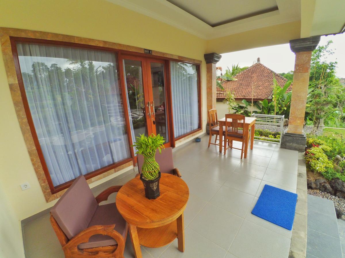 Capung Mas Villa