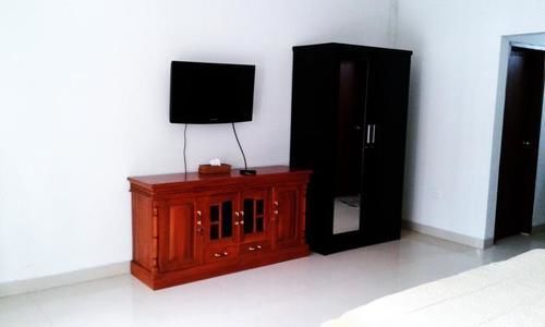 Swandewi Homestay *