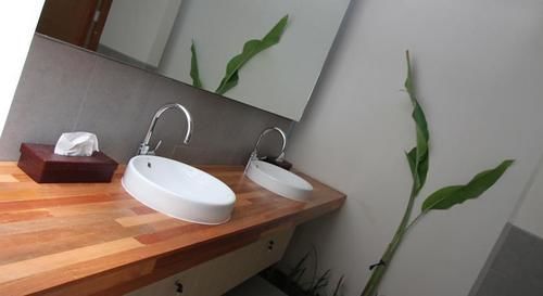 J Kuta Kuta (Bali)