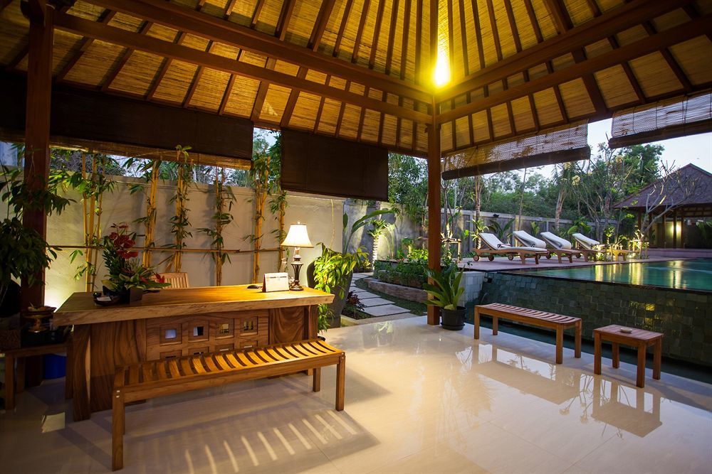 Villa The Astari And