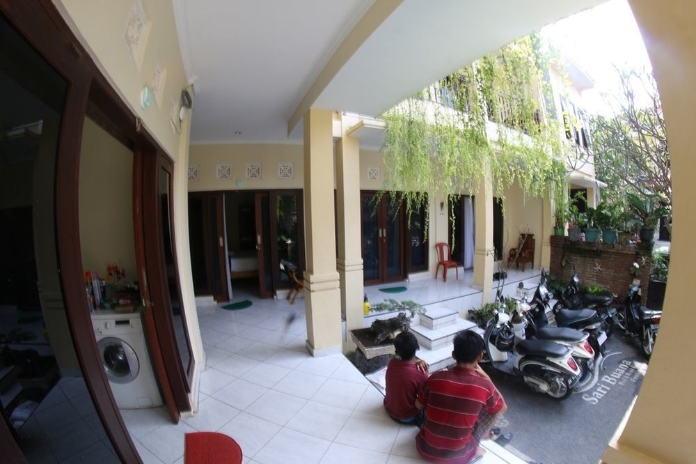 Sari Buana Wisma tamu 2*