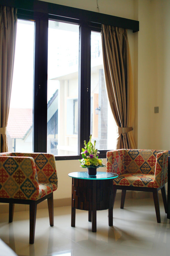 Argya Santi Suite And Villas Hotel