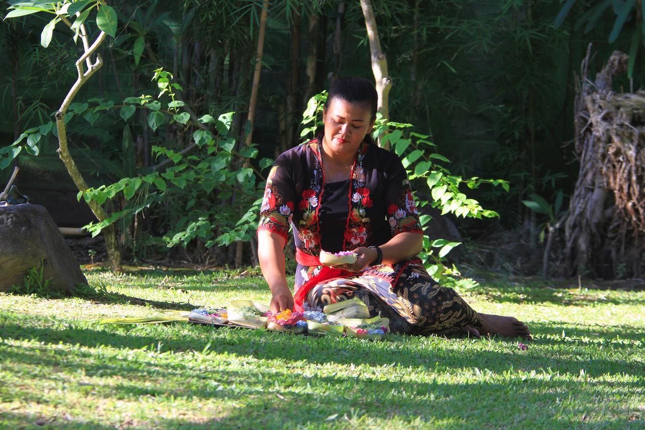Hotel Puri Naga Beachfront 3*