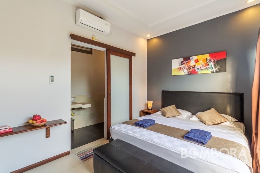 Wisma tamu Bombora Surf Camp