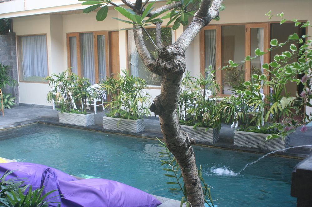 Jukung Guest house 3*