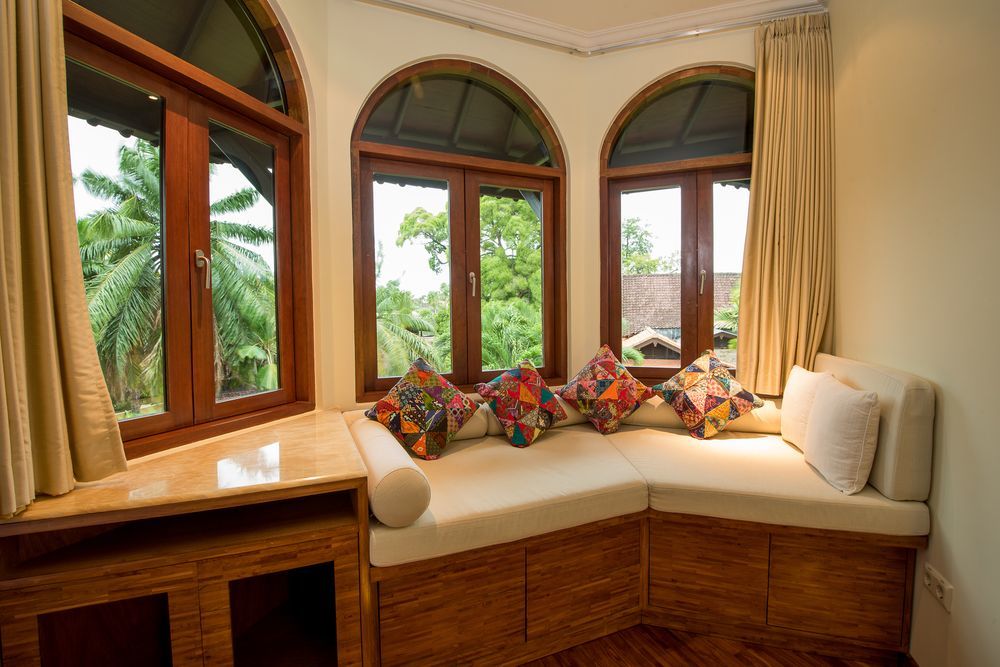 Cove Urbanest Hotel 4*