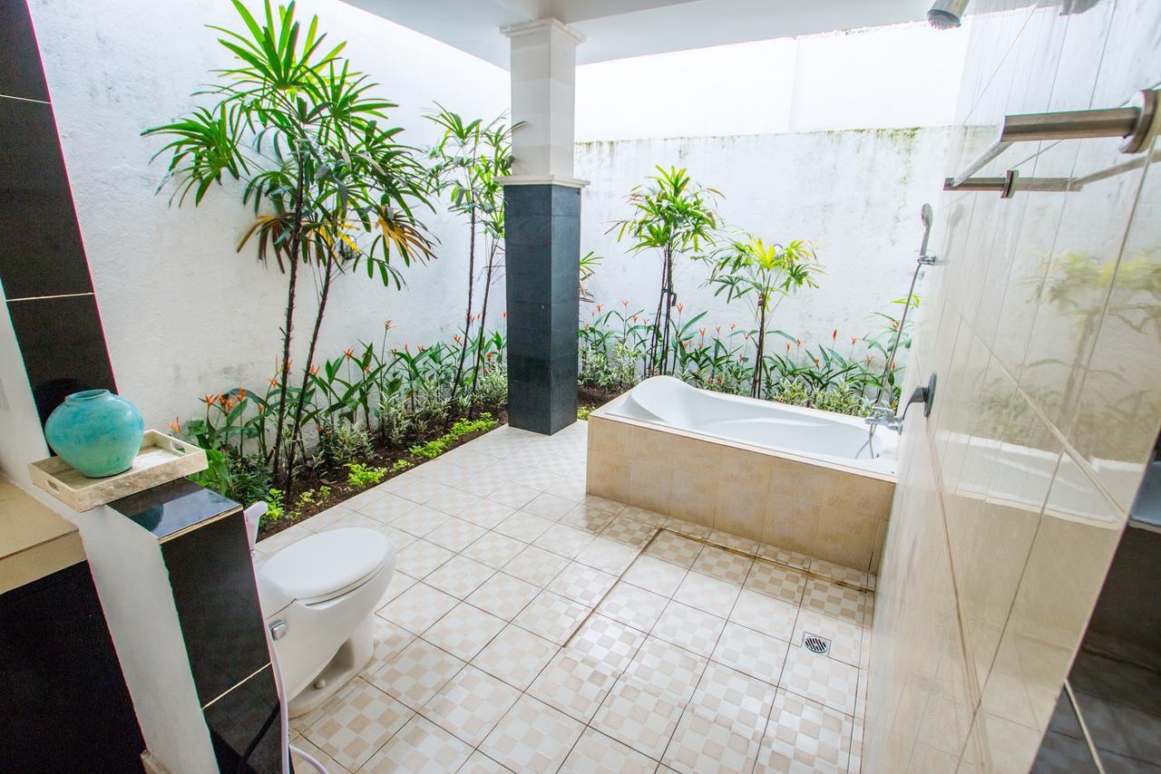 Av Coco Villa Seminyak (Bali)