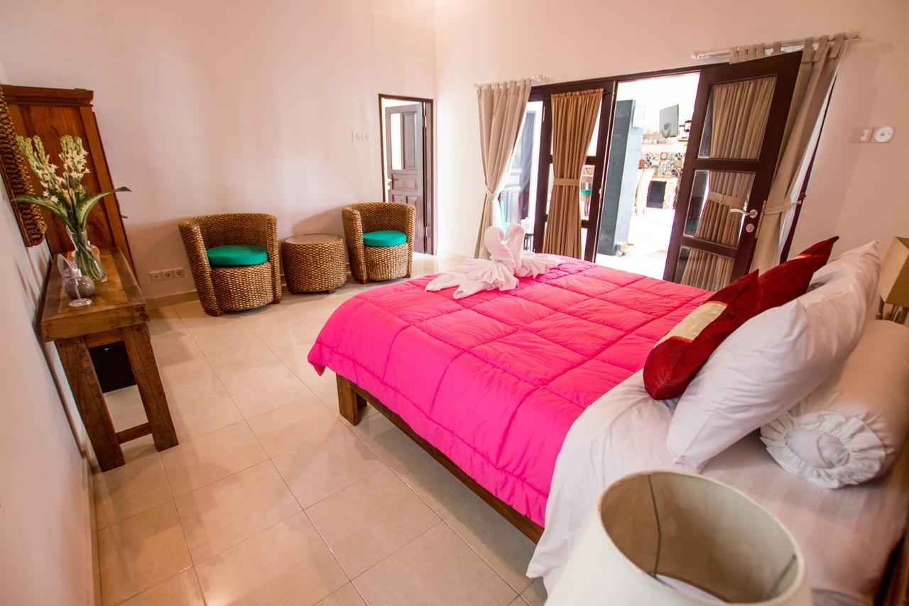 Av Coco Villa