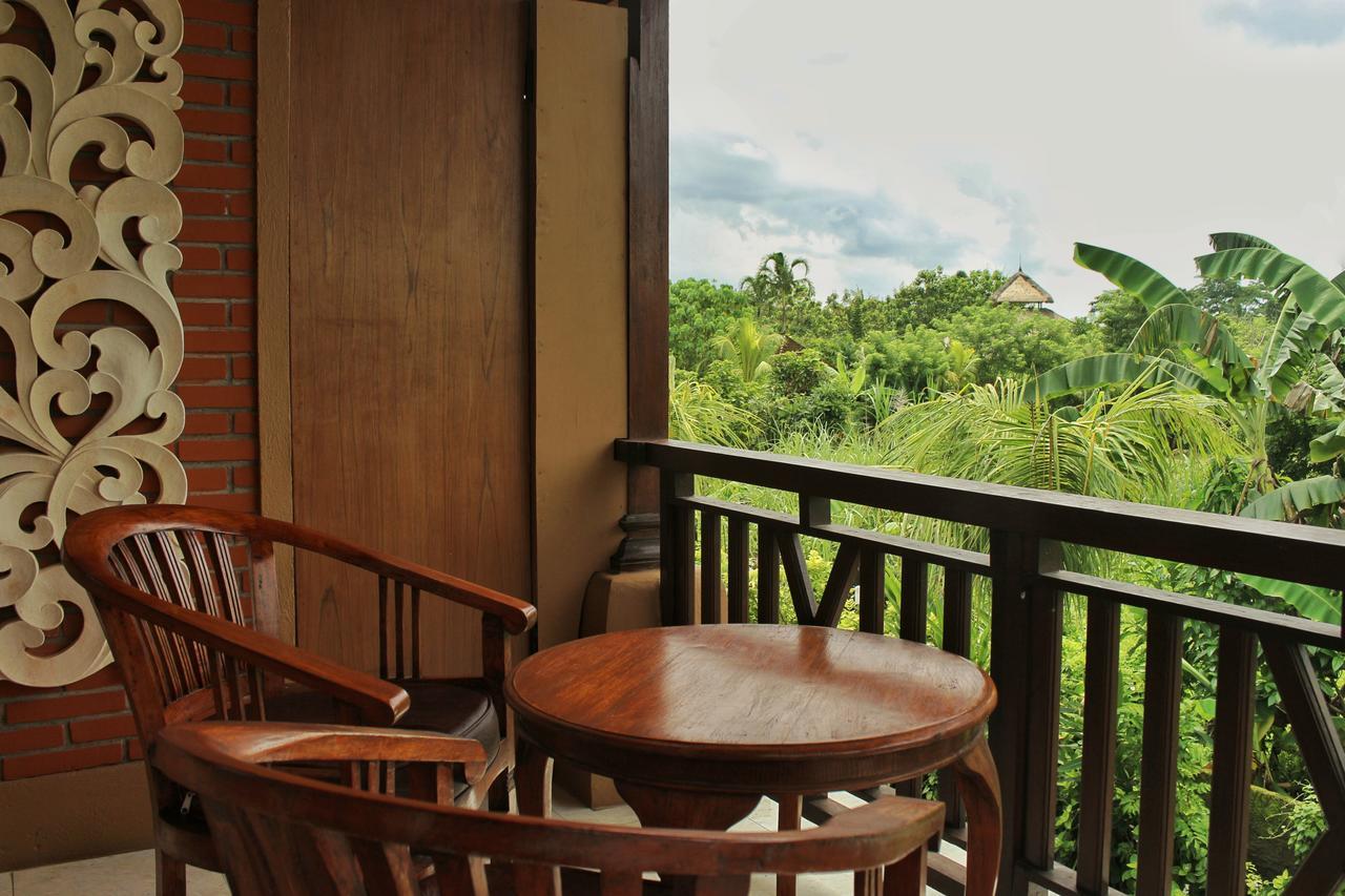 Saren Indah Hotel 3*