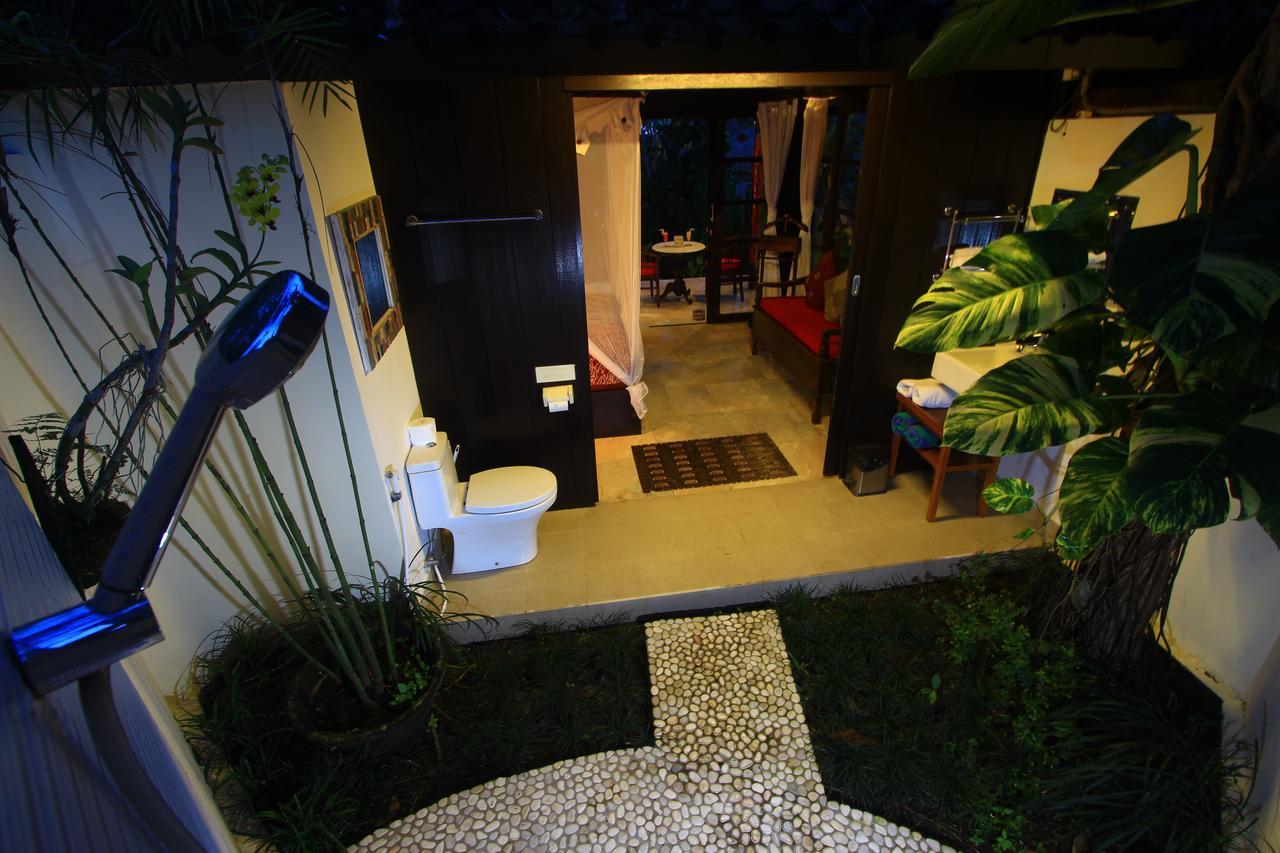 Lodtunduh Sari 4*