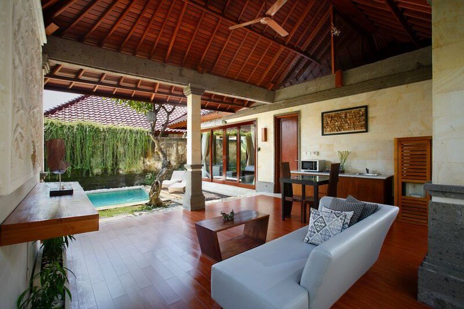 Villa Pradha *