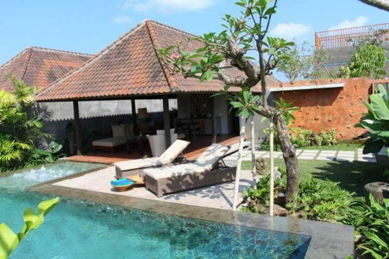 Villa Komea *